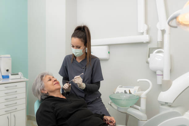 Best Dentist for Tooth Abscess  in Farmington, IL